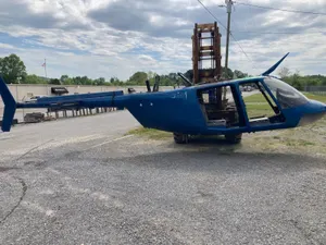 Bell OH-58  1971 Vietnam Era Helicopter Fuselage Display Movie Prop ◢TRUSTED
